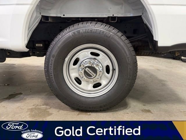 Certified Used 2024 Oxford White Ford XL image 8