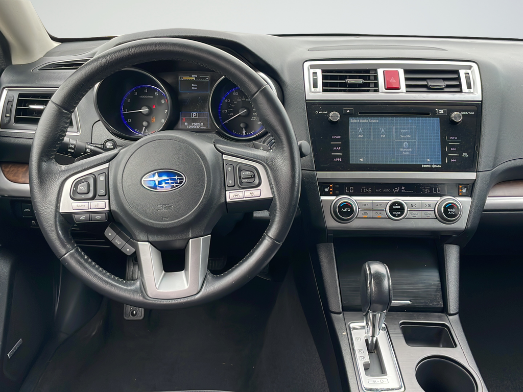 Used 2016 White Subaru 2.5i image 36