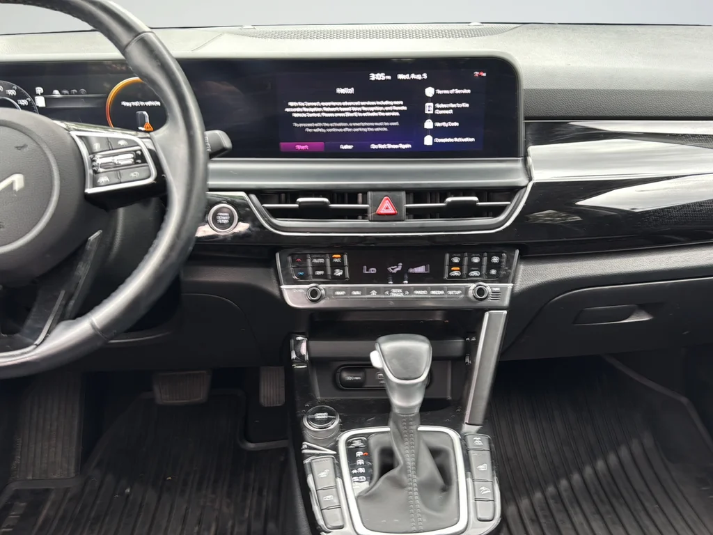 Used 2024 Gray Kia X-Line image 31