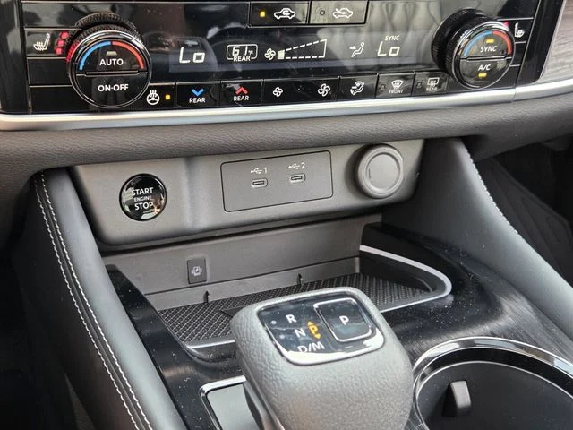 2026 Nissan Rogue Platinum - Photo 18
