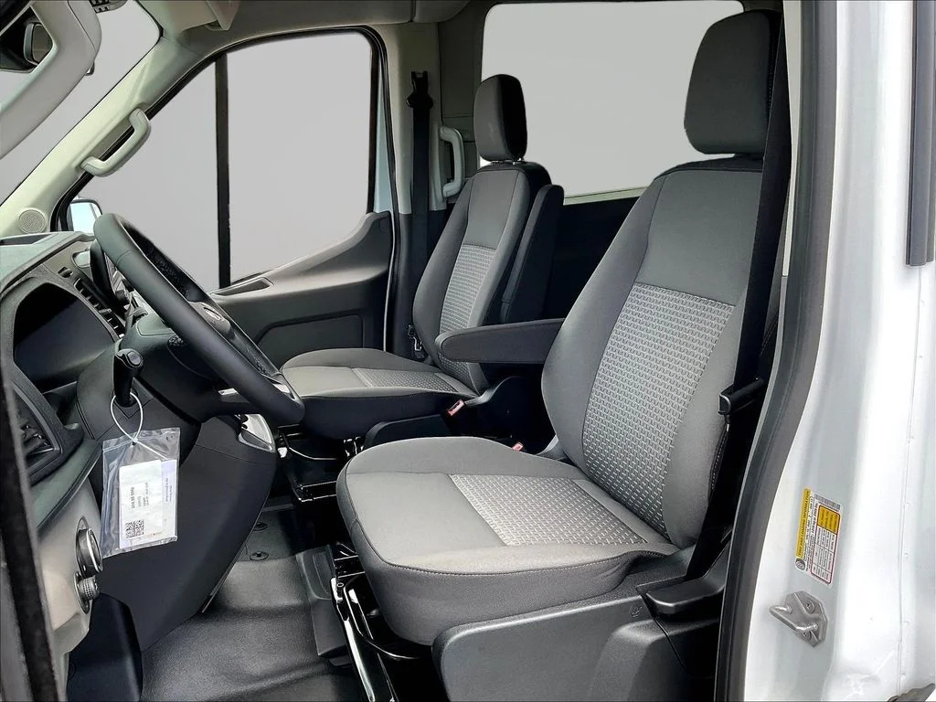 New 2025 Oxford White Ford Passenger Van XL image 26