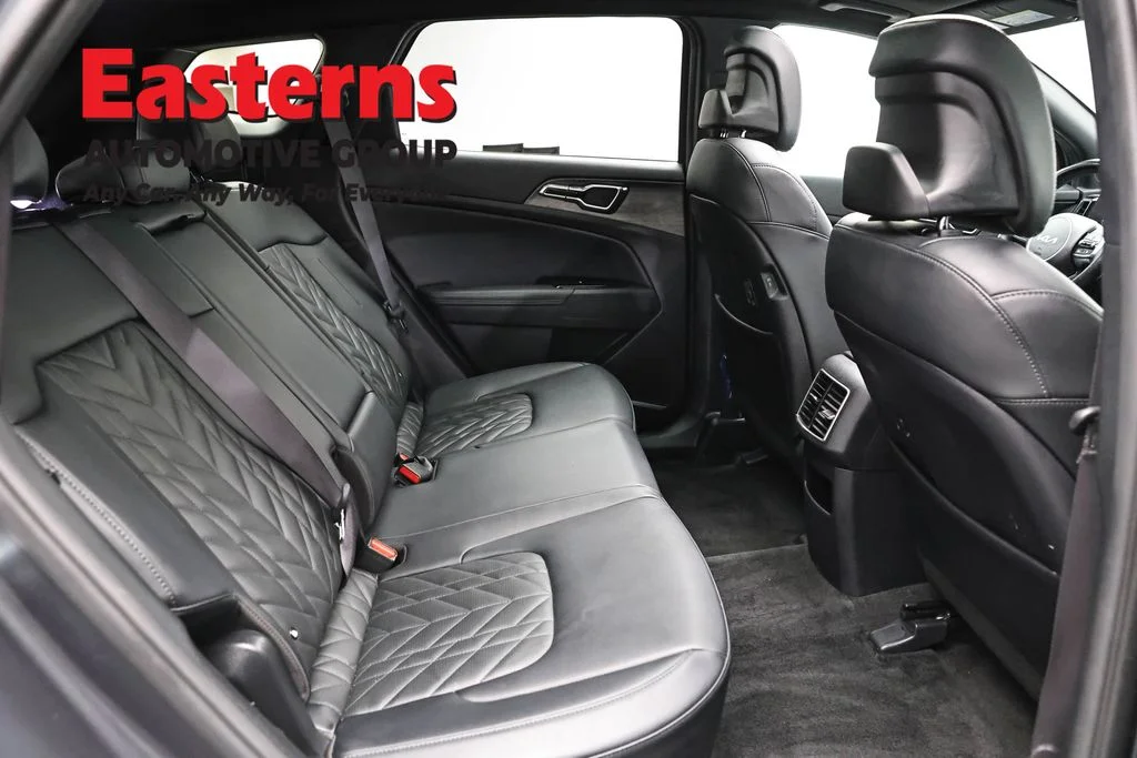 Used 2023 Gray Kia X-Line Prestige image 27