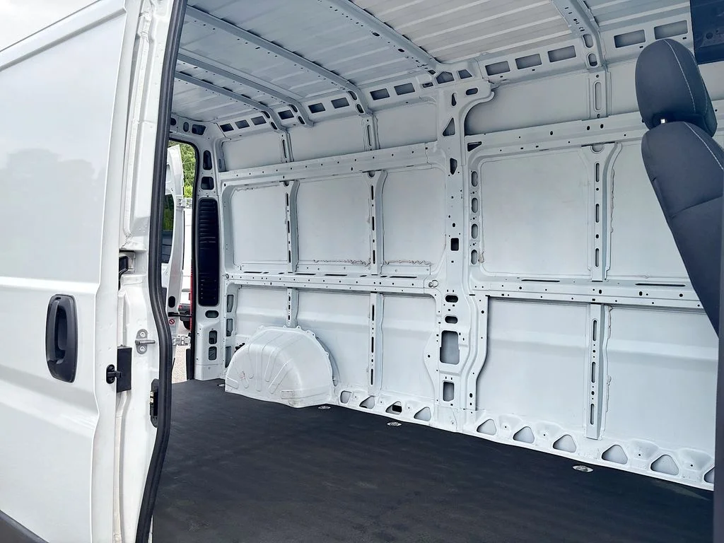 Used 2023 White Ram High Roof image 19