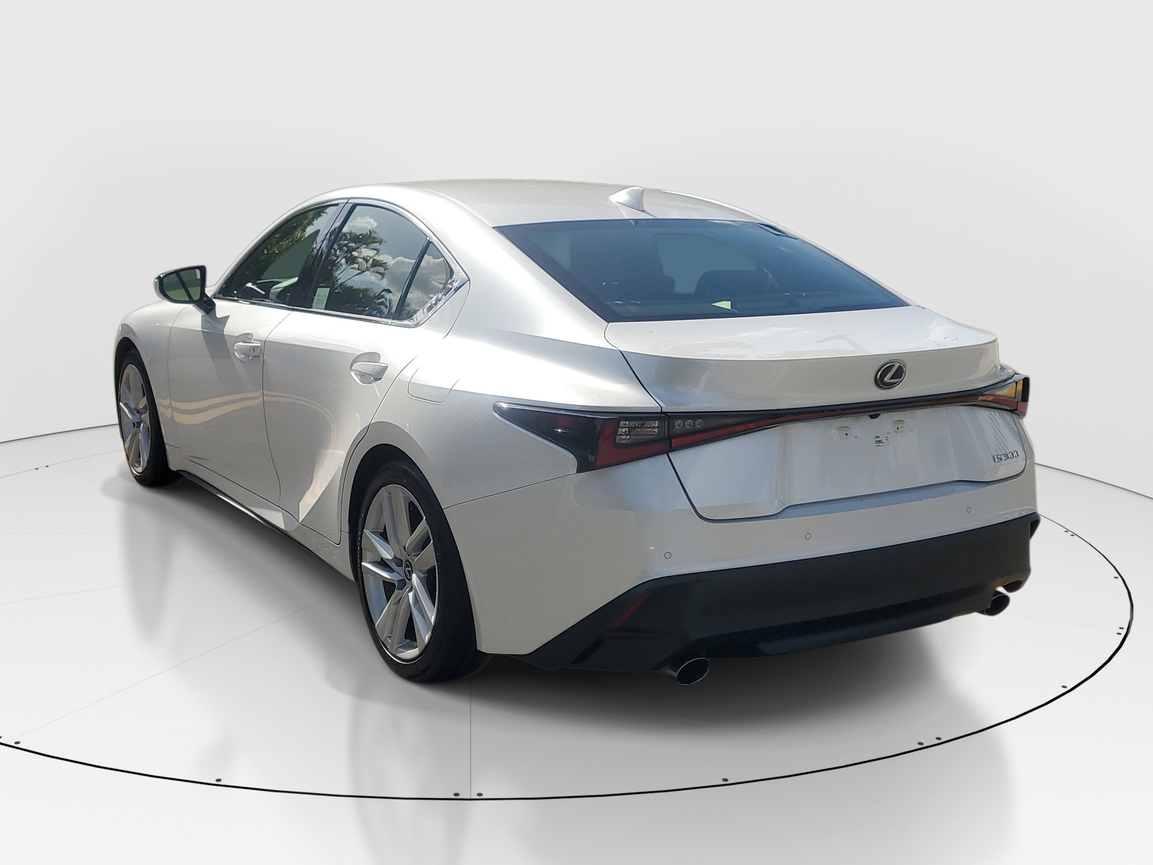 Used 2023 White Pearl Lexus IS 300 image 5