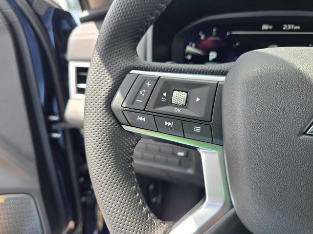 2025 Mitsubishi Outlander SE - Photo 22