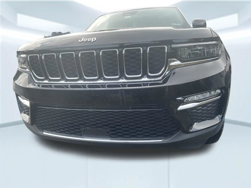Used 2024 Black Jeep Limited image 5