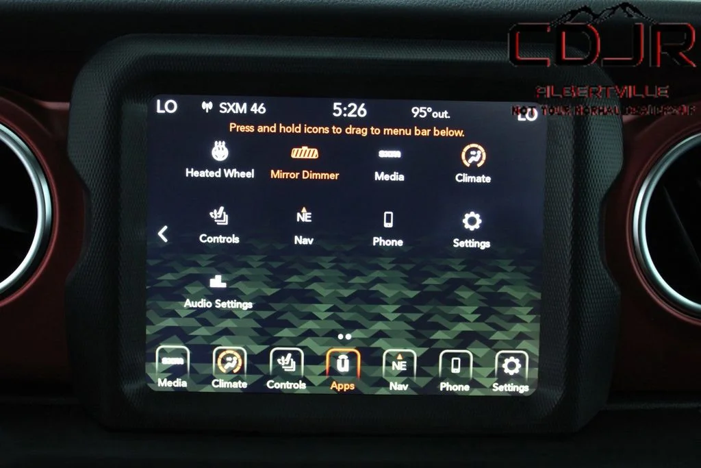 Used 2023 Silver Jeep Rubicon image 34