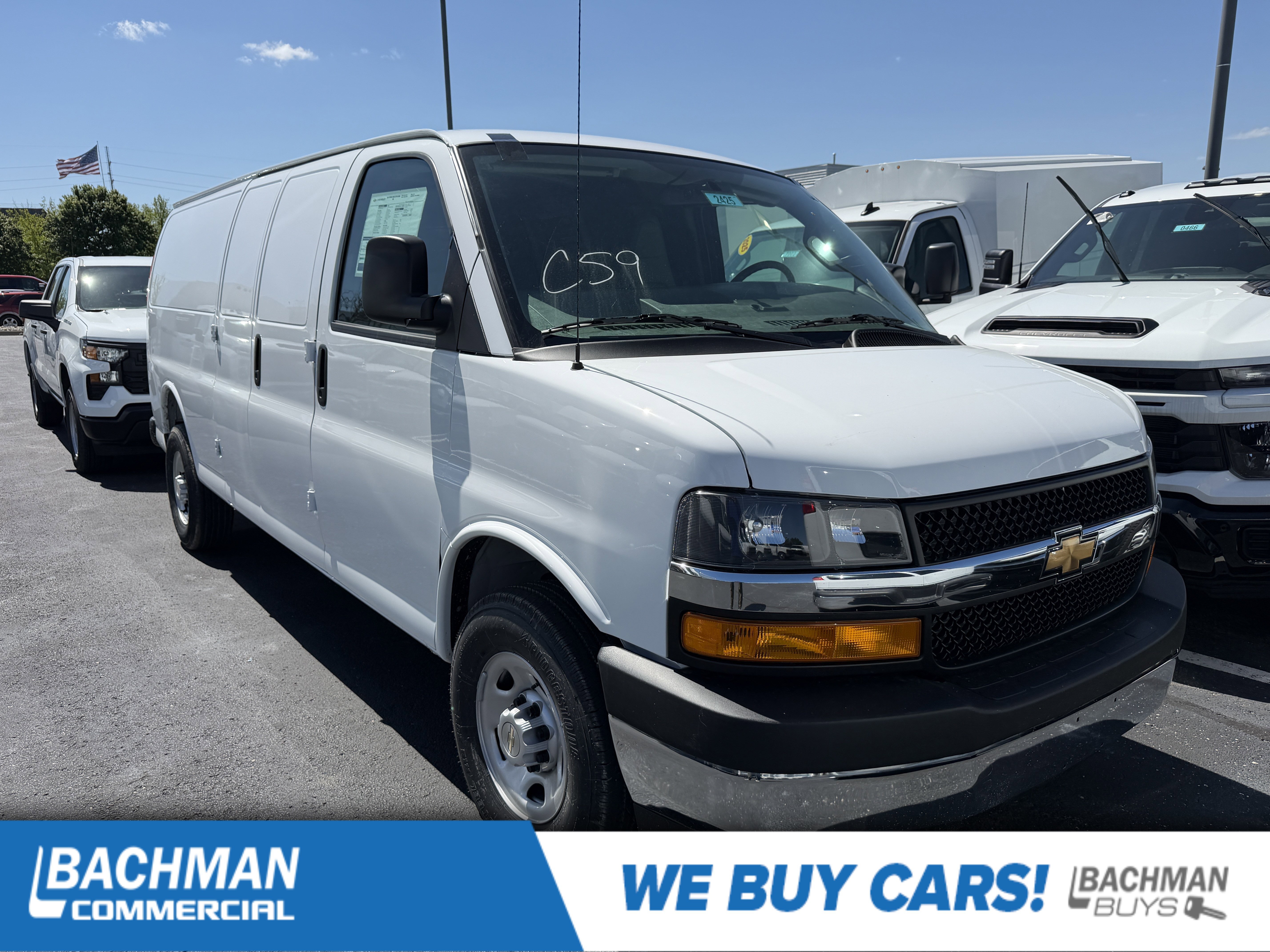 2026 Chevrolet Express 2500 Extended Work Van HD's photo