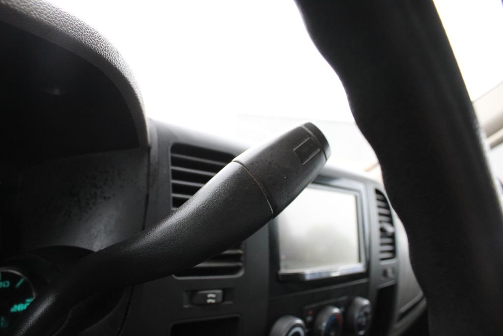 Used 2012 White Chevrolet LS image 11