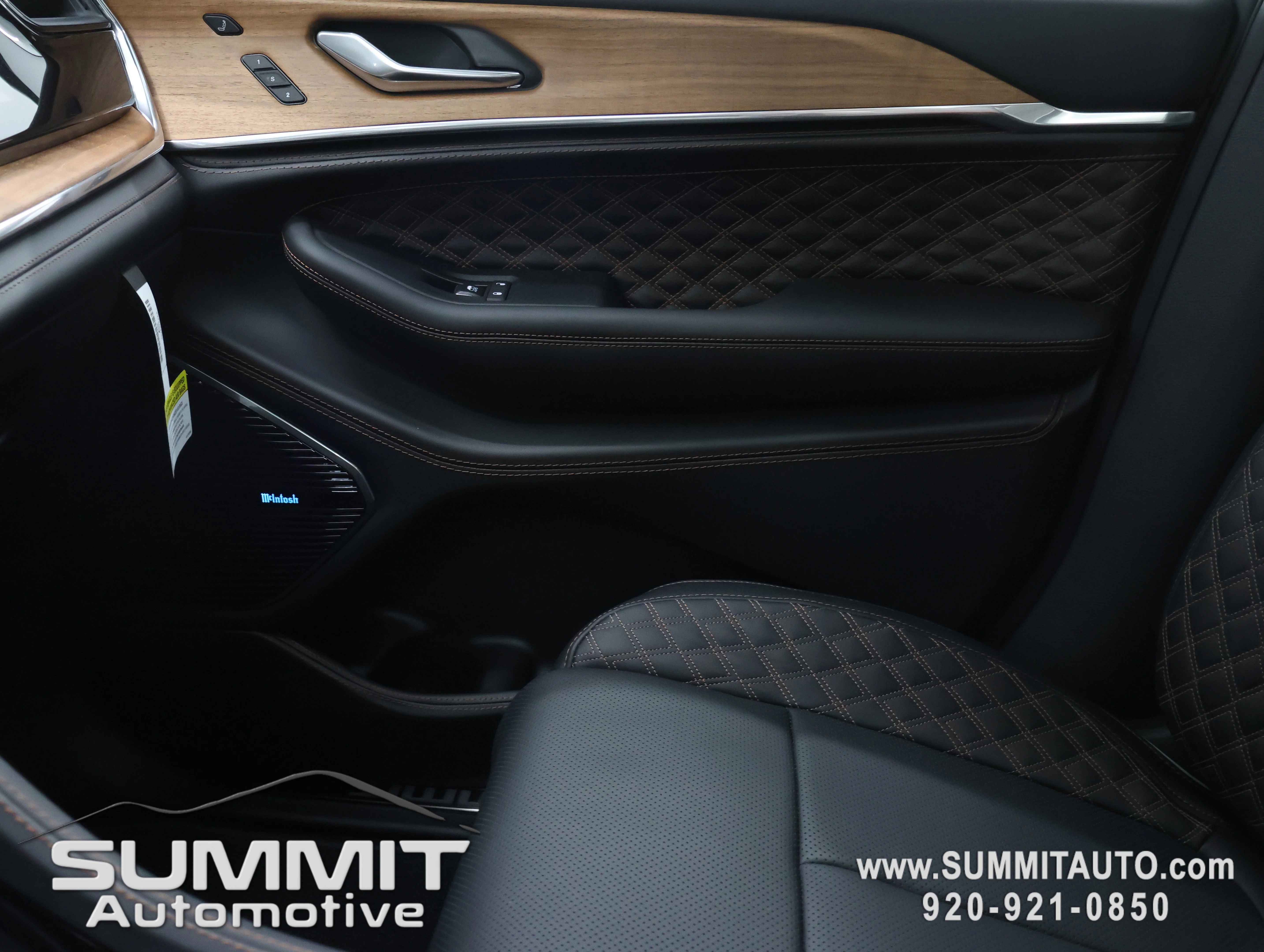 New 2026 Copper Shino Metallic Clear-Coat Exterior Paint Jeep Summit image 14