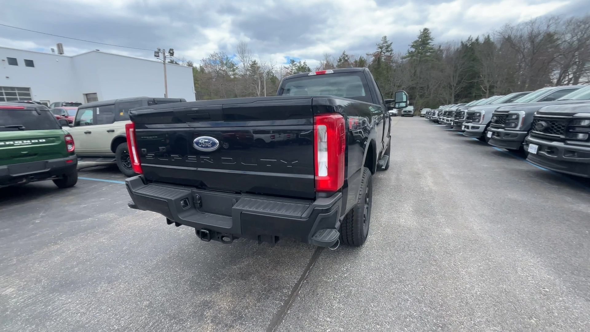 New 2026 Agate Black Metallic Ford F-250® XL image 17