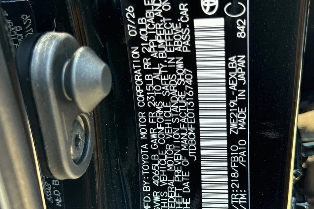 New 2026 Midnight Black Metallic Toyota  LE image 37