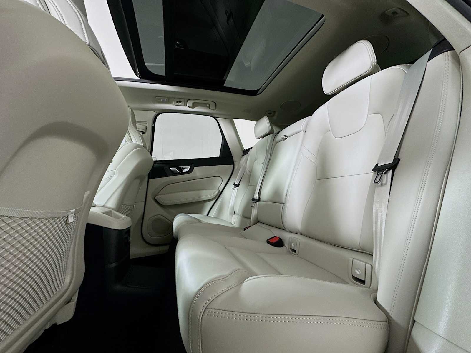 New 2026 Vapour Grey Volvo Ultra image 22