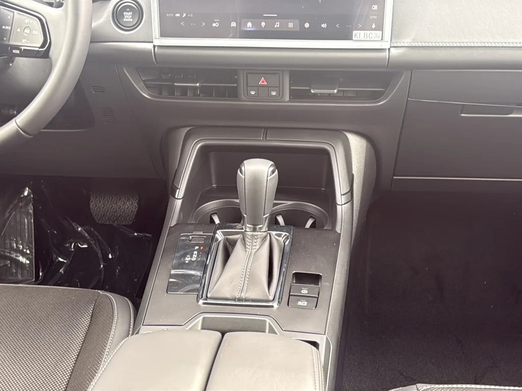New 2026 Black Mazda 2.5 S Select image 33