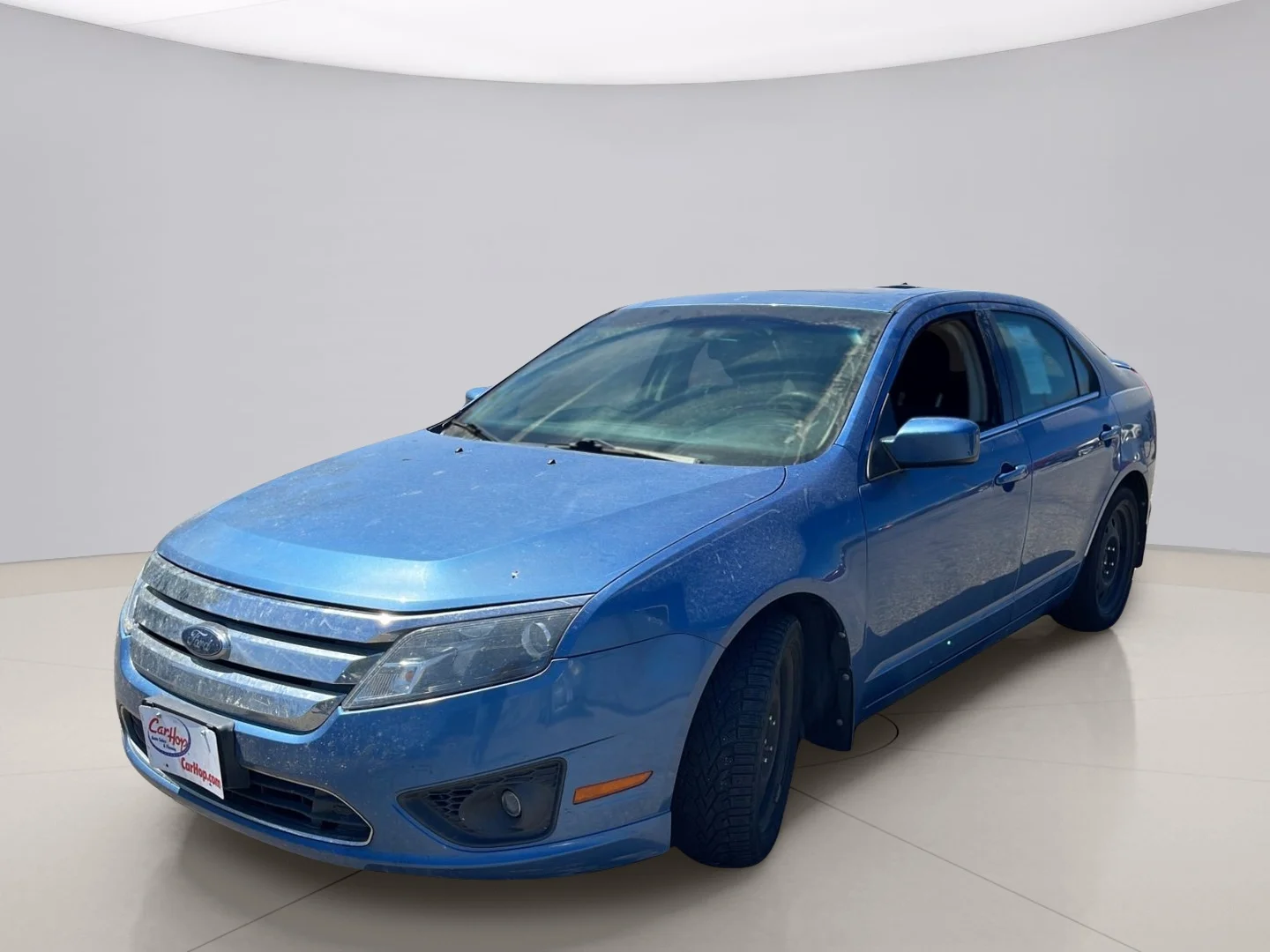 Used 2010 Blue Ford SE image 9