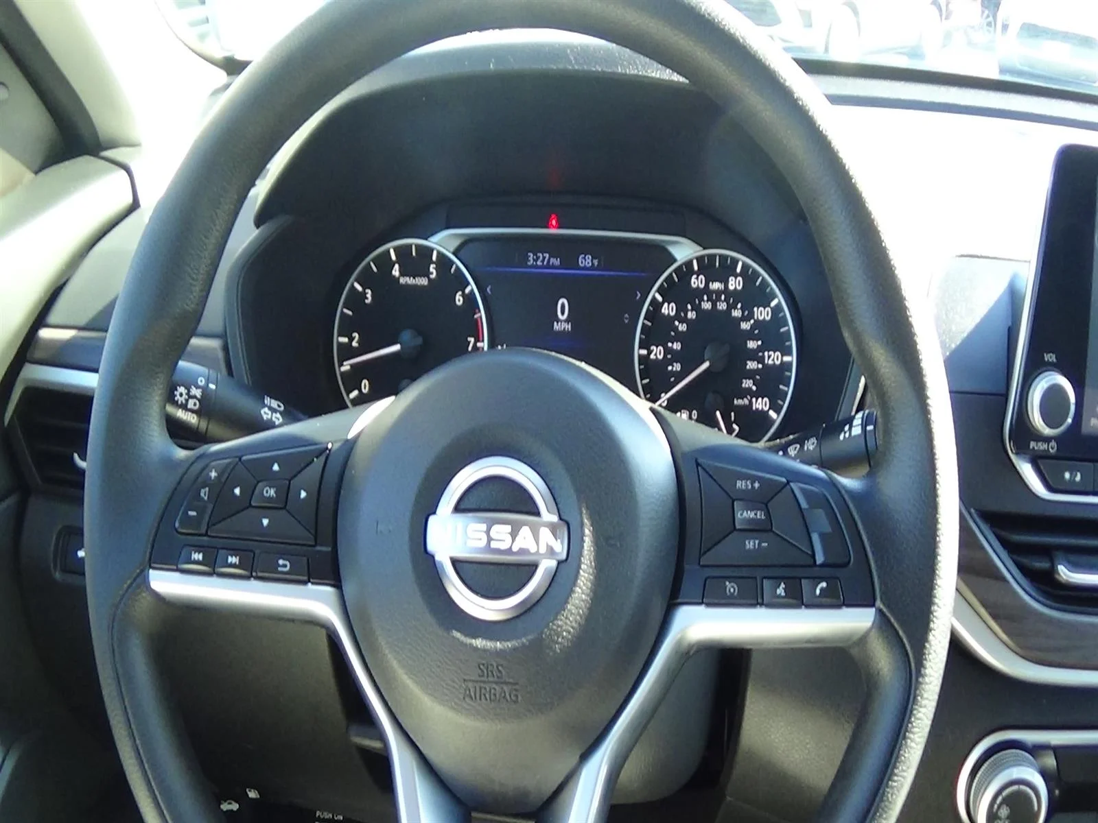 Certified Used 2025 Garnet Pearl Metallic (nca) Nissan 2.5 SV image 19