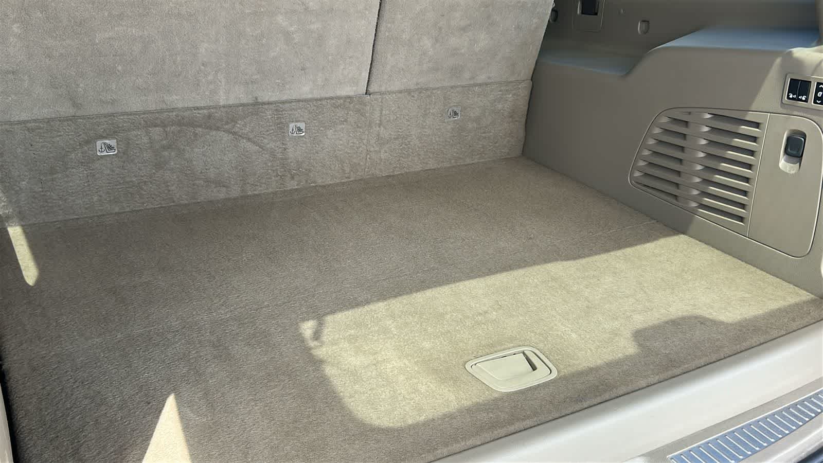 2020 Chevrolet Suburban Premier - Photo 27