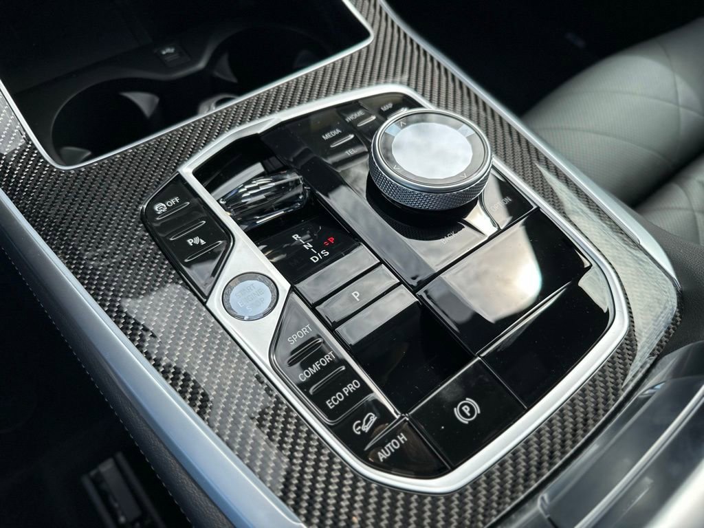 New 2026 Mineral White Metallic BMW M60i image 38