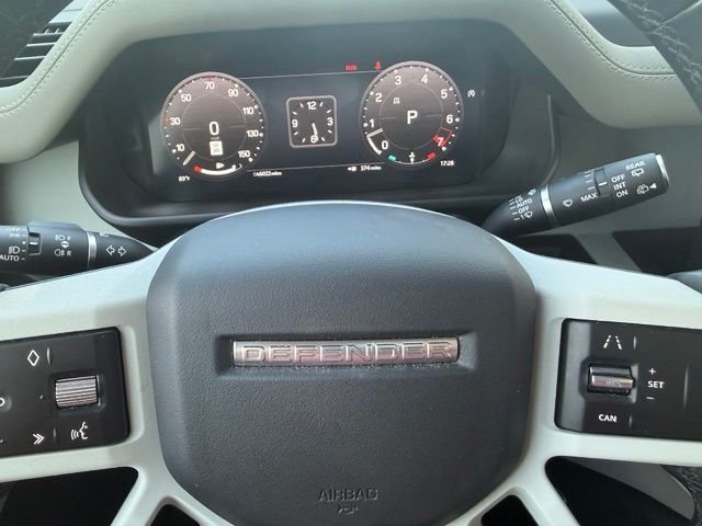 Used 2023 Blue Land Rover SE image 18