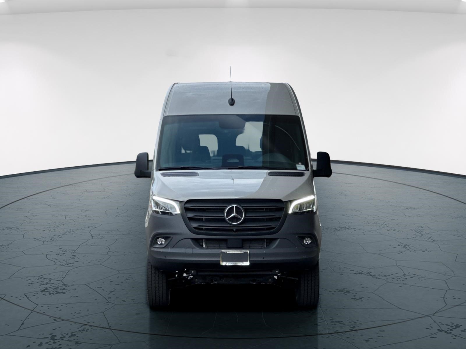 New 2026 Stone Gray Mercedes-Benz 2500 High Roof HO Diesel 144 WB AWD image 9