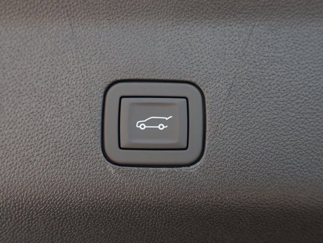 2026 GMC Yukon XL Elevation - Photo 17