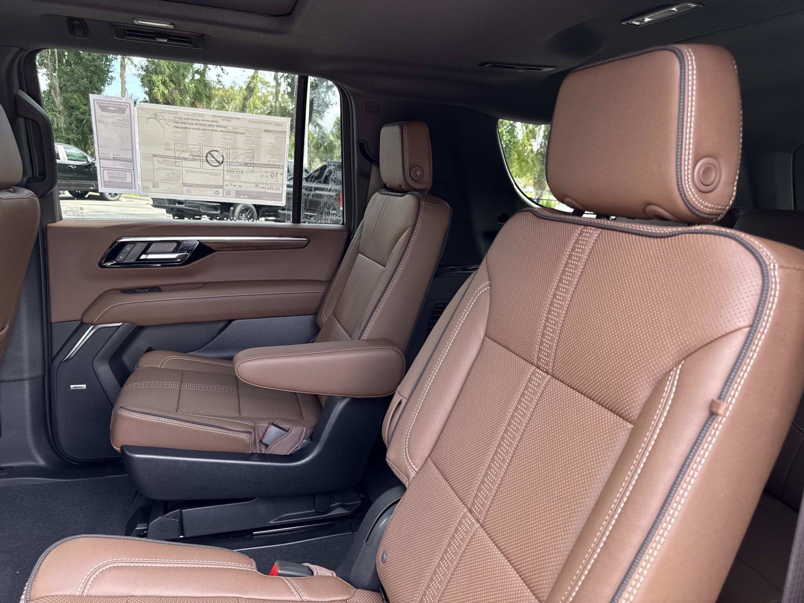 2026 Chevrolet Suburban High Country - Photo 11