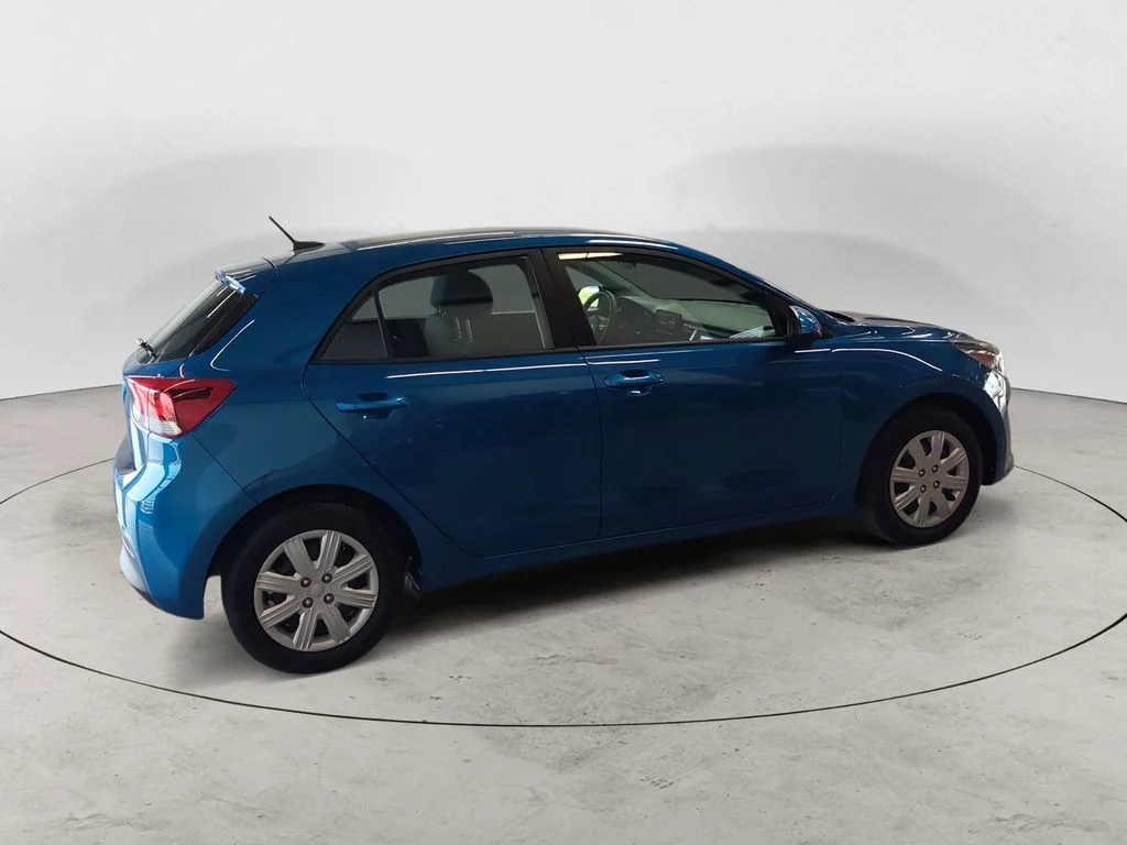 Used 2022 Blue Kia S image 5