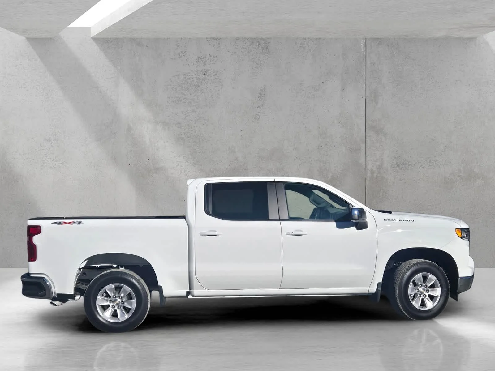 Used 2026 Summit White Chevrolet LT image 3