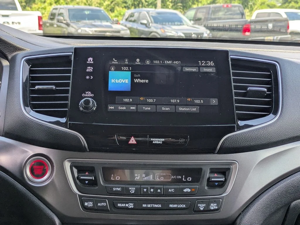 Used 2022  Honda Sport image 18