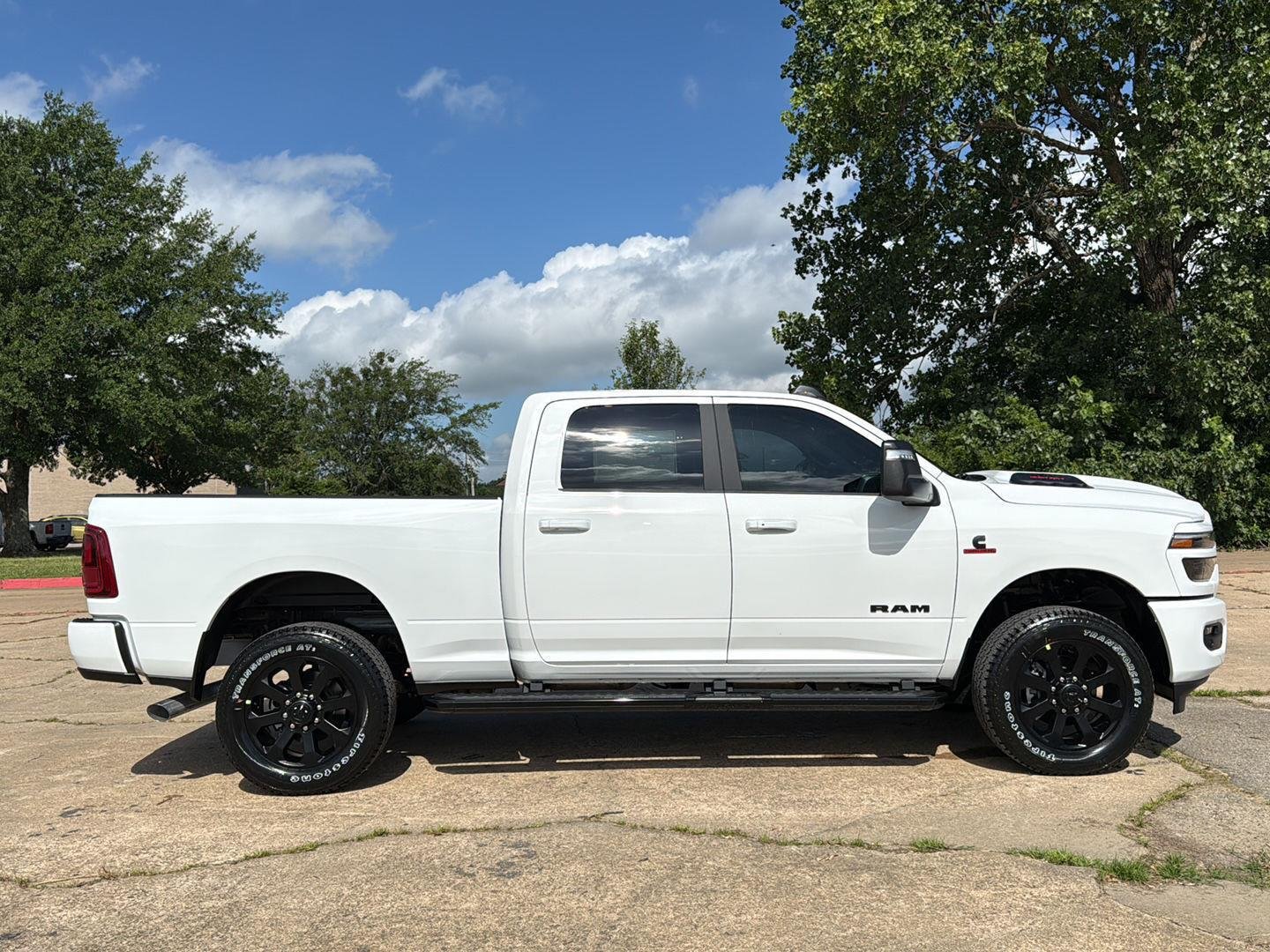 New 2026 Bright White Clear-Coat Exterior Paint RAM Laramie image 8