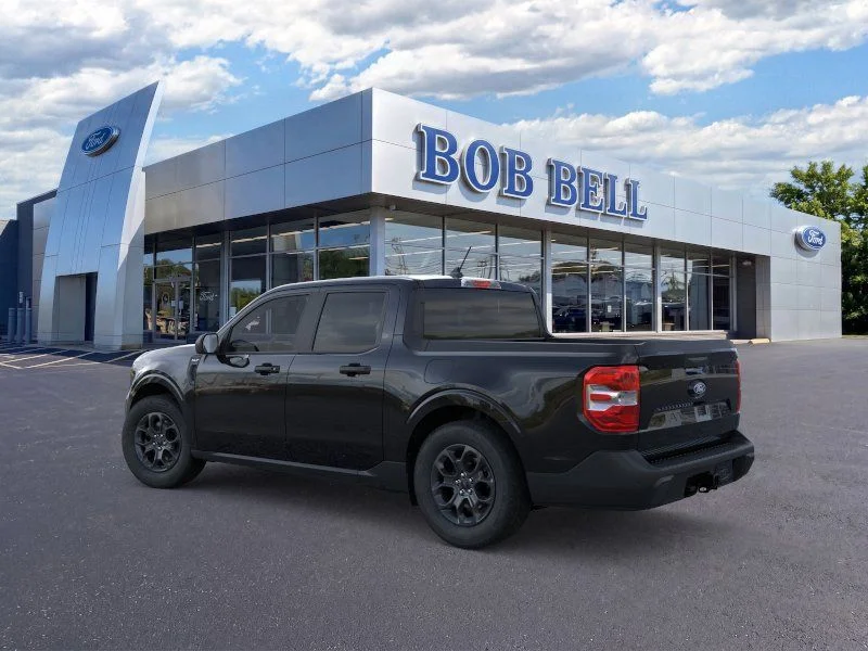 New 2026 Black Ford XLT image 4