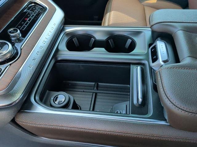 New 2026 Agate Black Metallic Ford King Ranch® image 90