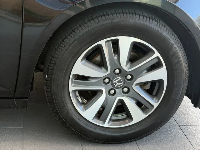 Used 2015 Black Honda  image 9
