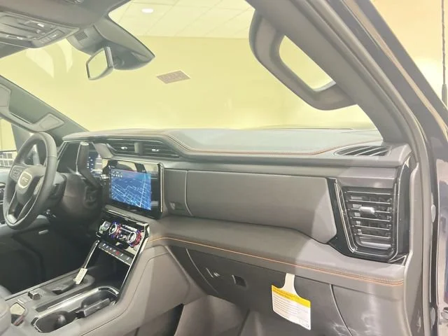 2025 GMC Sierra 2500HD AT4 - Photo 28