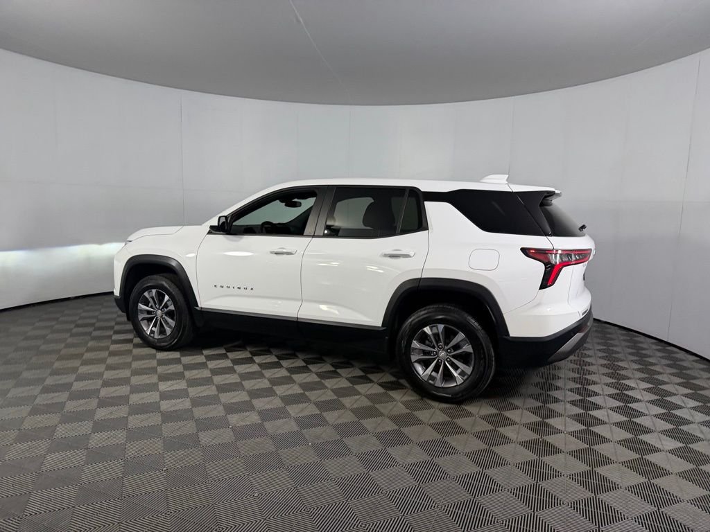 Used 2026 White Chevrolet LT image 7
