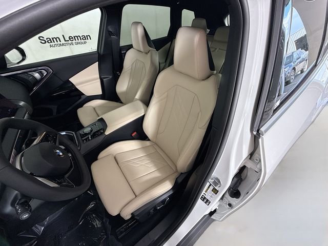 2026 BMW X3 30 - Photo 18