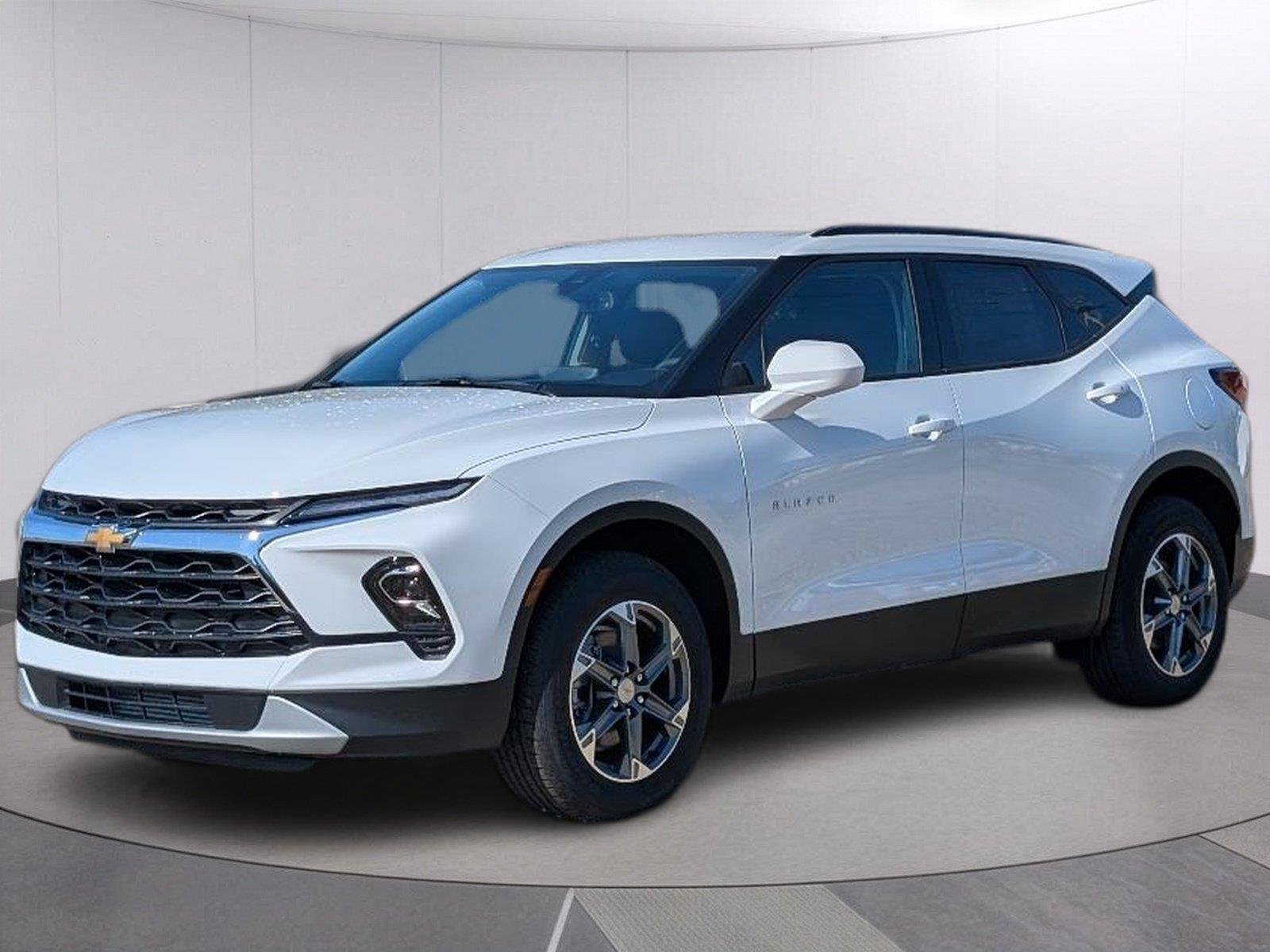 New 2026 Summit White Chevrolet 2LT image 1