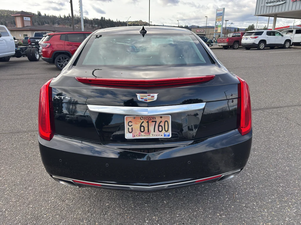 Used 2017 Black Raven Cadillac Luxury image 7