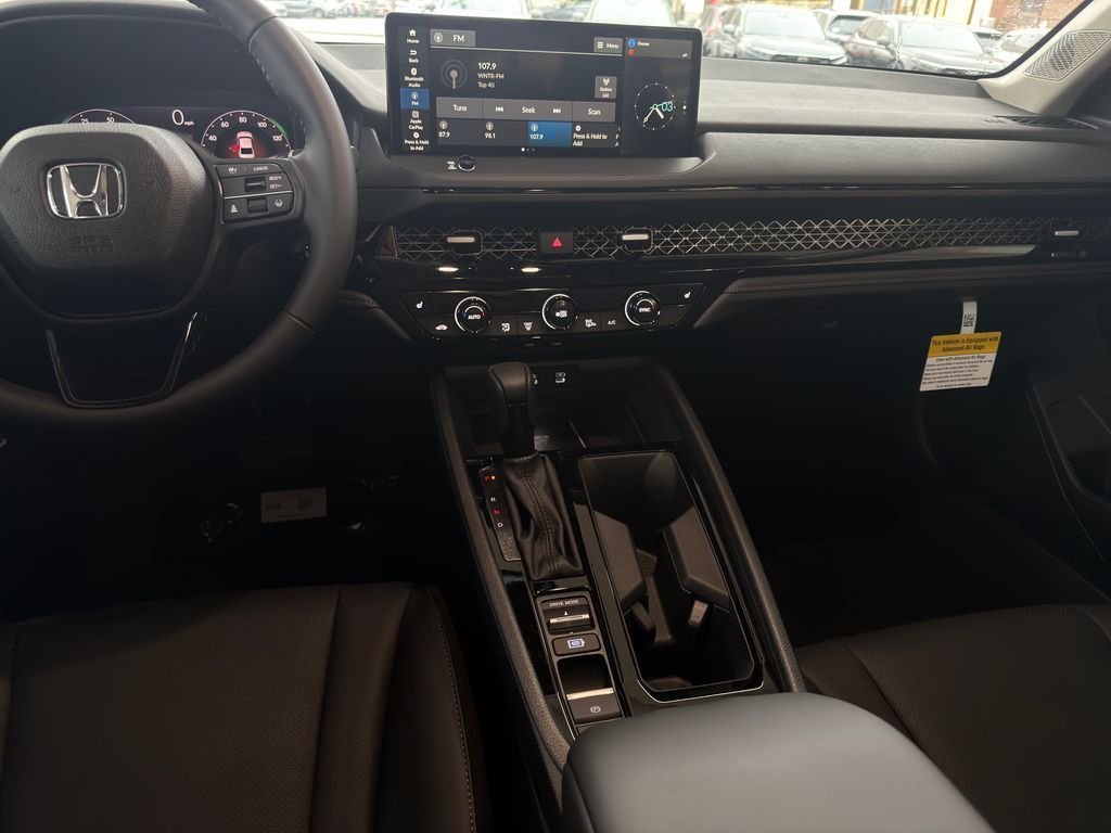 Used 2026 White Honda EX-L image 16