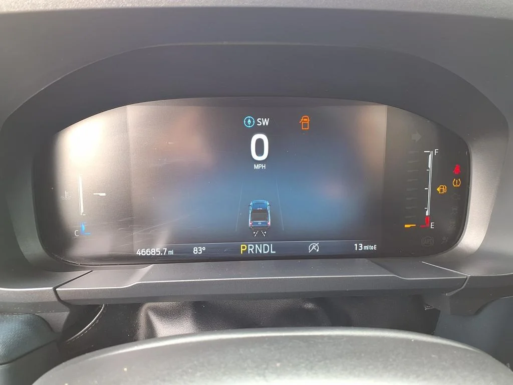 Used 2025 White Ford XL image 12