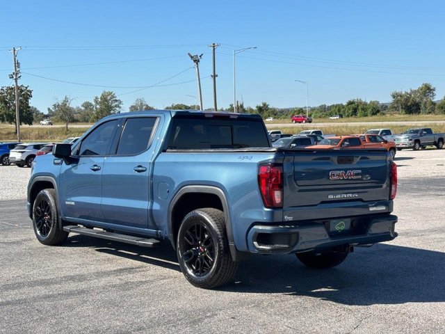 Used 2025 Downpour Metallic GMC Elevation image 3