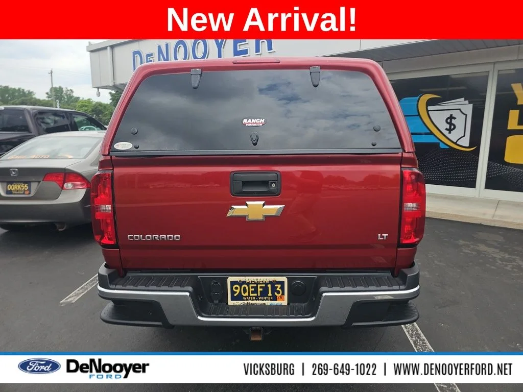 Used 2016 Red Chevrolet LT image 4