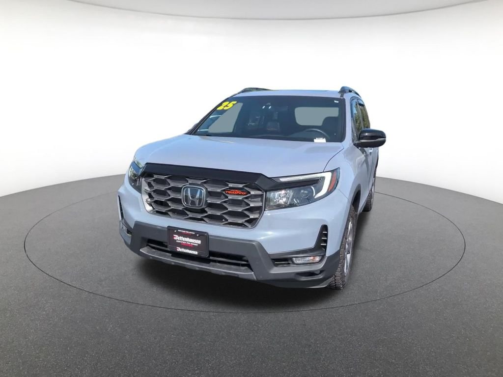 Used 2025 Blue Honda TrailSport image 2
