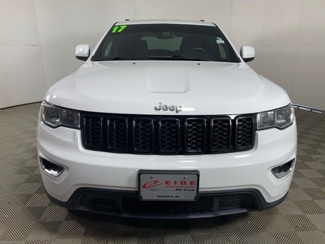 Used 2017 White Jeep Laredo image 7