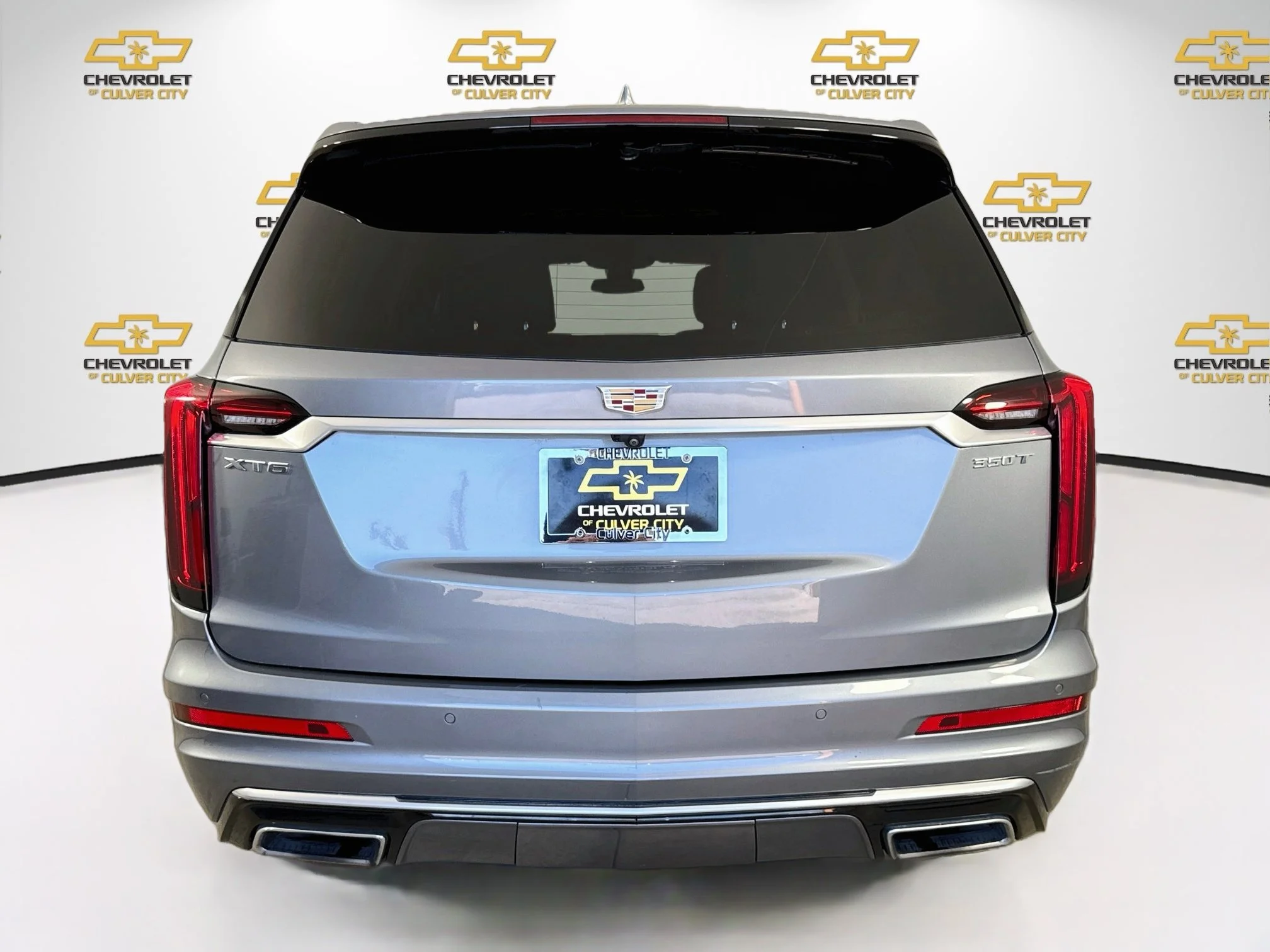 Used 2021 SATIN STEEL METALLIC Cadillac Luxury image 7