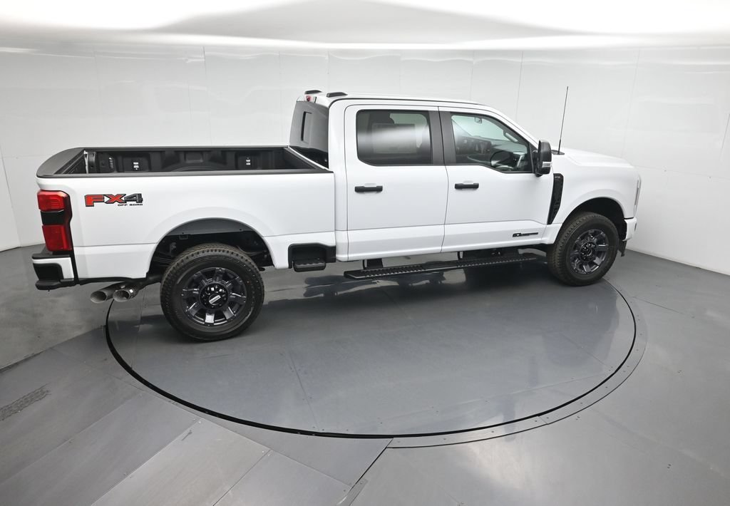 New 2026 Oxford White Ford XL image 34