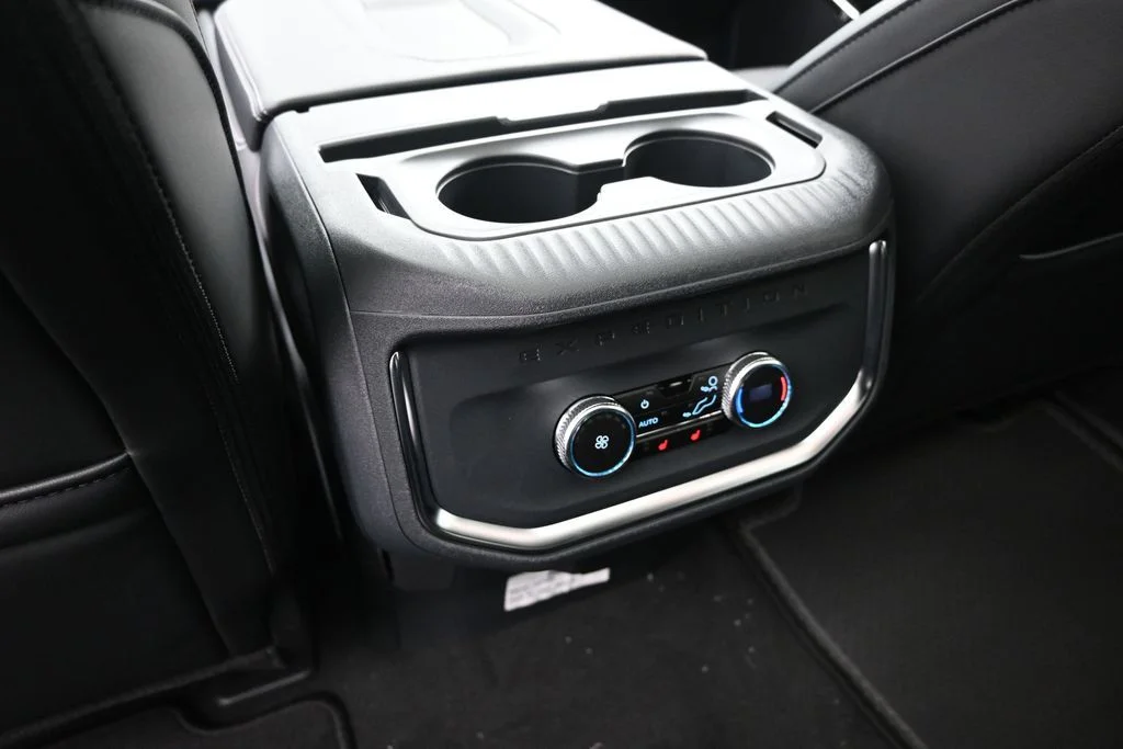 New 2026 Black Ford Platinum image 21