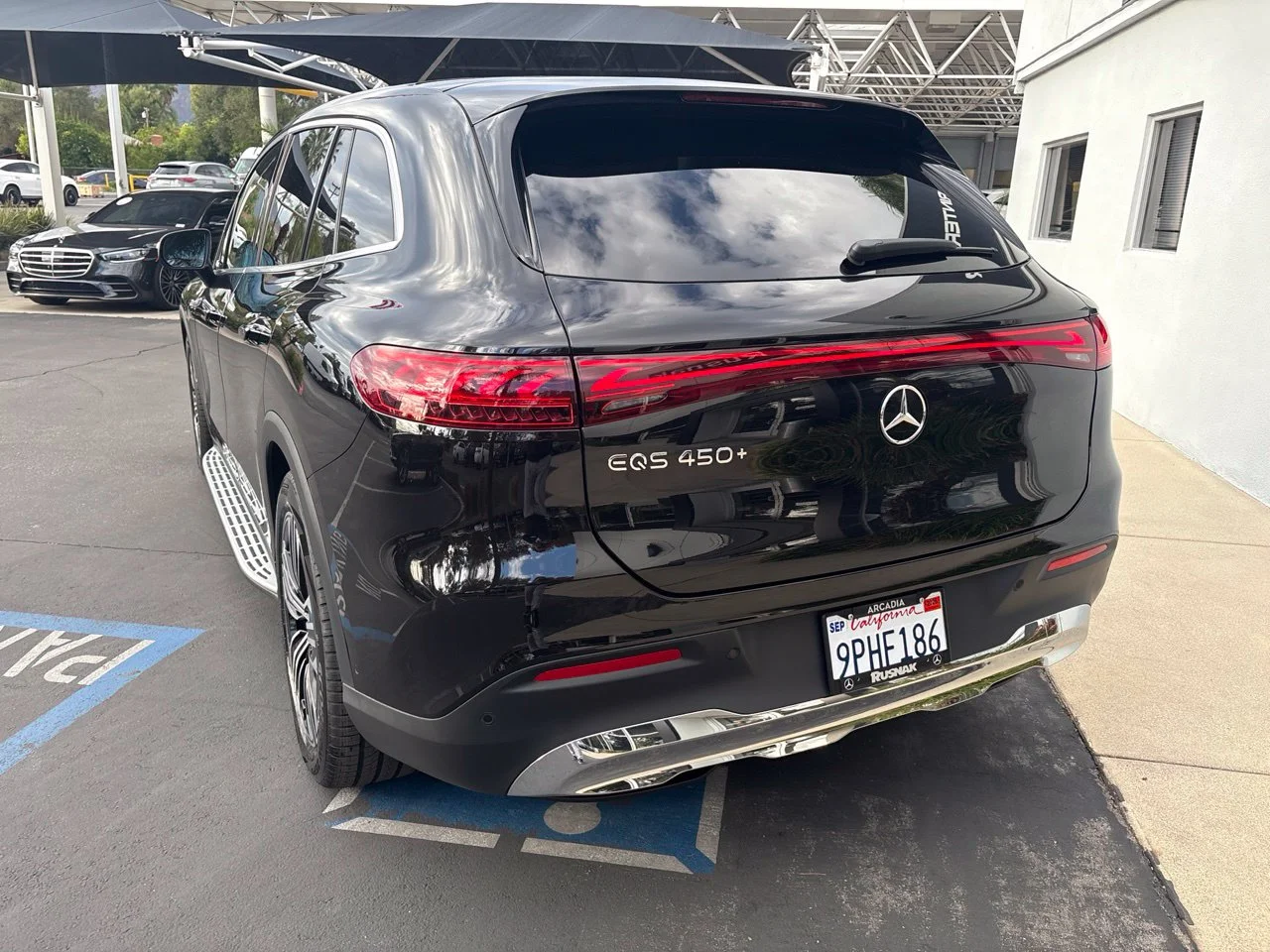 Certified Used 2024 Black Mercedes-Benz 450 Sport Utility w/Third Row Seating image 6