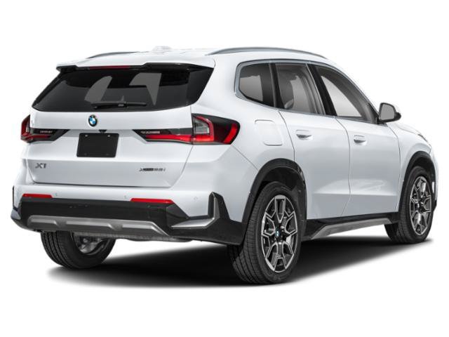 Used 2025 Alpine White BMW xDrive28i image 2