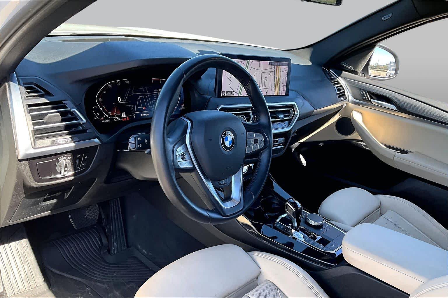 Used 2024 Mineral White Metallic BMW xDrive30i image 15